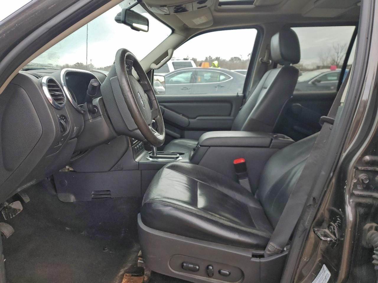 2006 Ford Explorer Limited