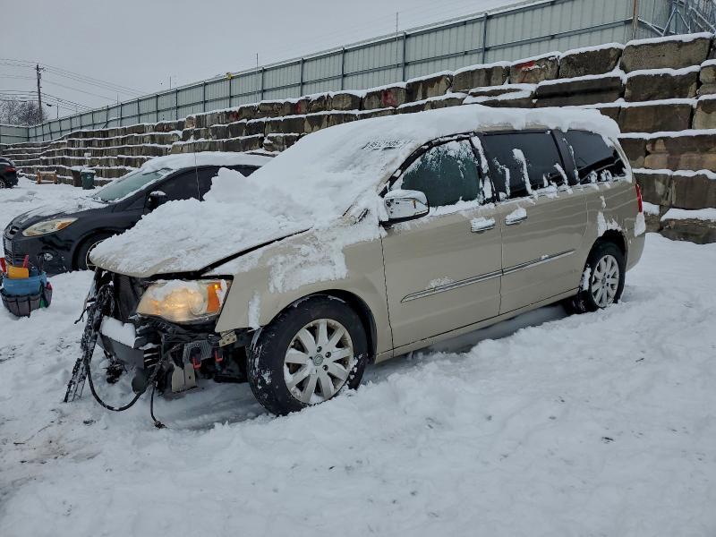 2012 Chrysler Town & Country Touring l