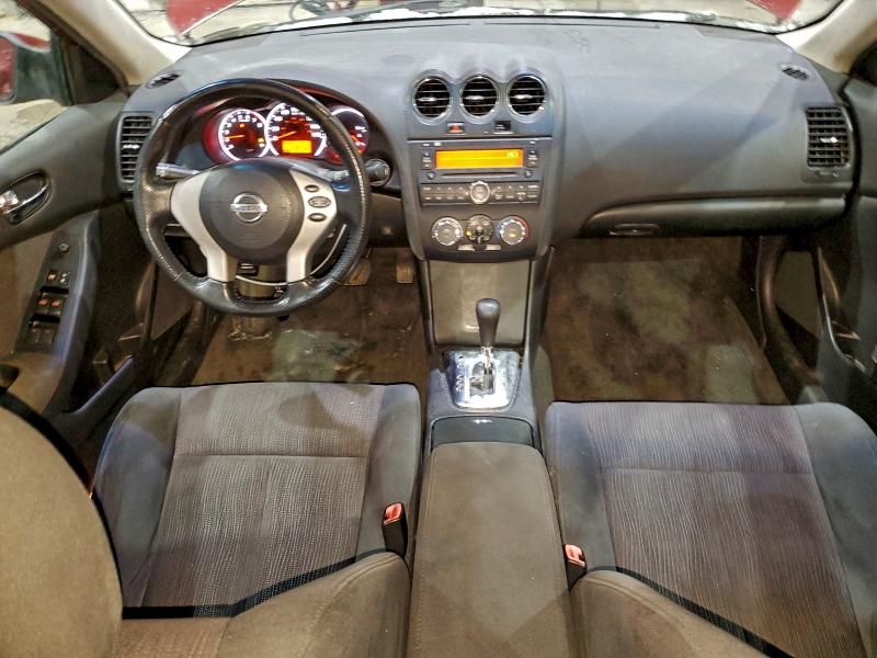 2010 Nissan Altima Base