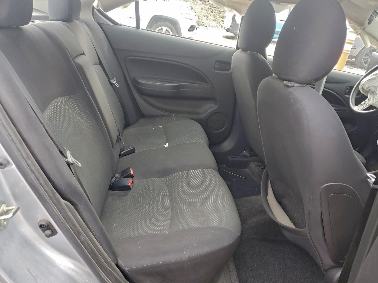 2019 Mitsubishi Mirage G4 es