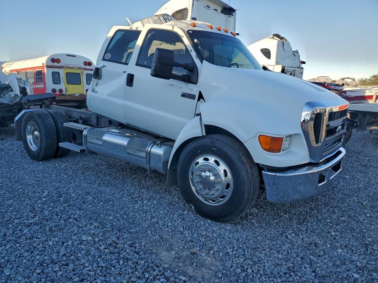 2000 Ford F650 Super Duty