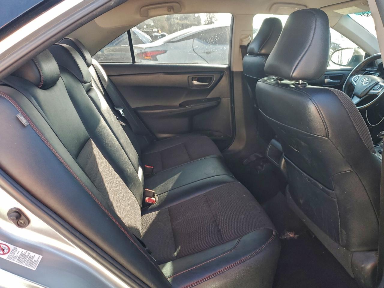 2017 Toyota Camry le