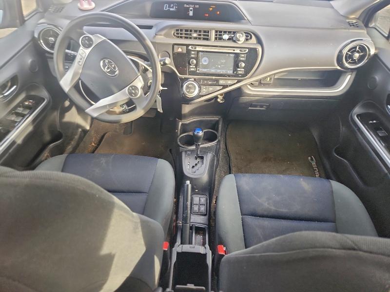 2015 Toyota Prius c