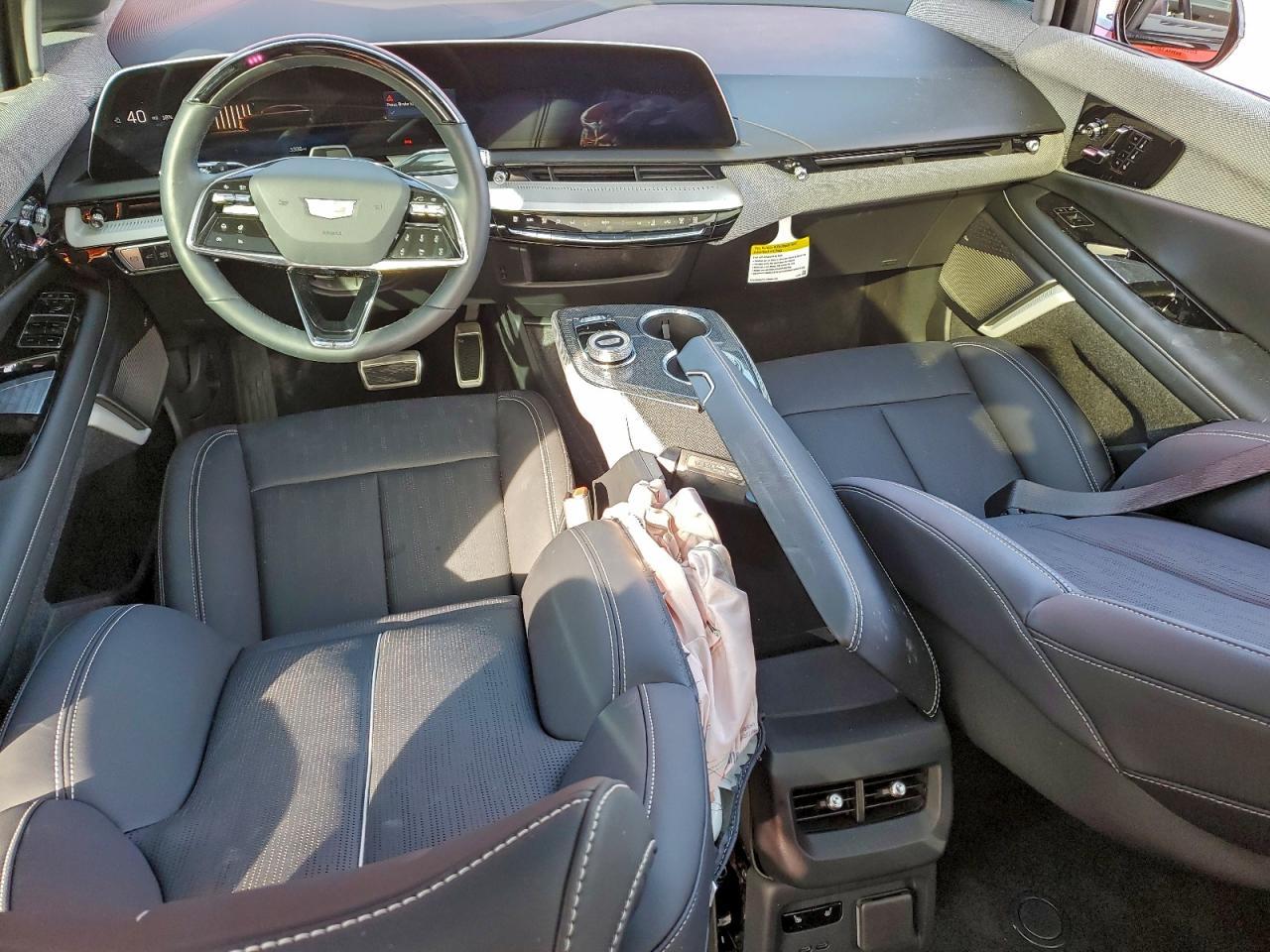 2025 Cadillac Optiq Sport