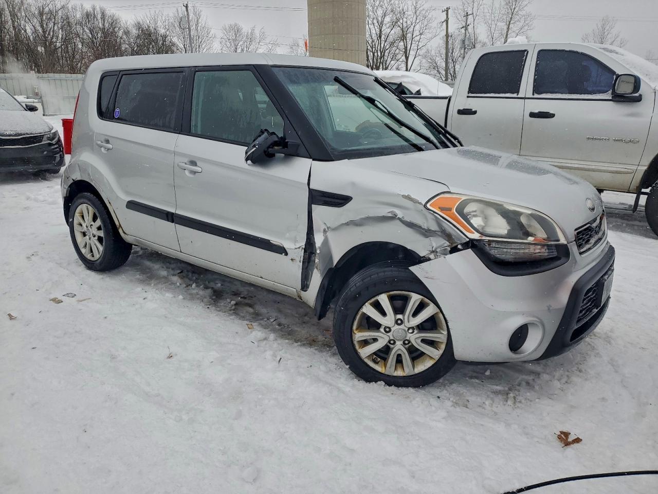 2013 KIA Soul +