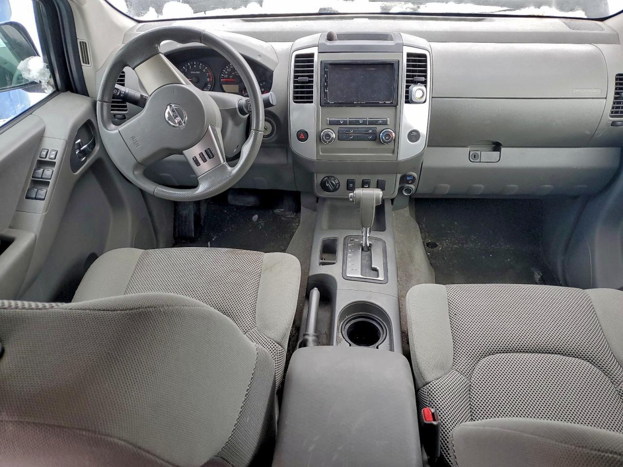 2011 Nissan Frontier sv