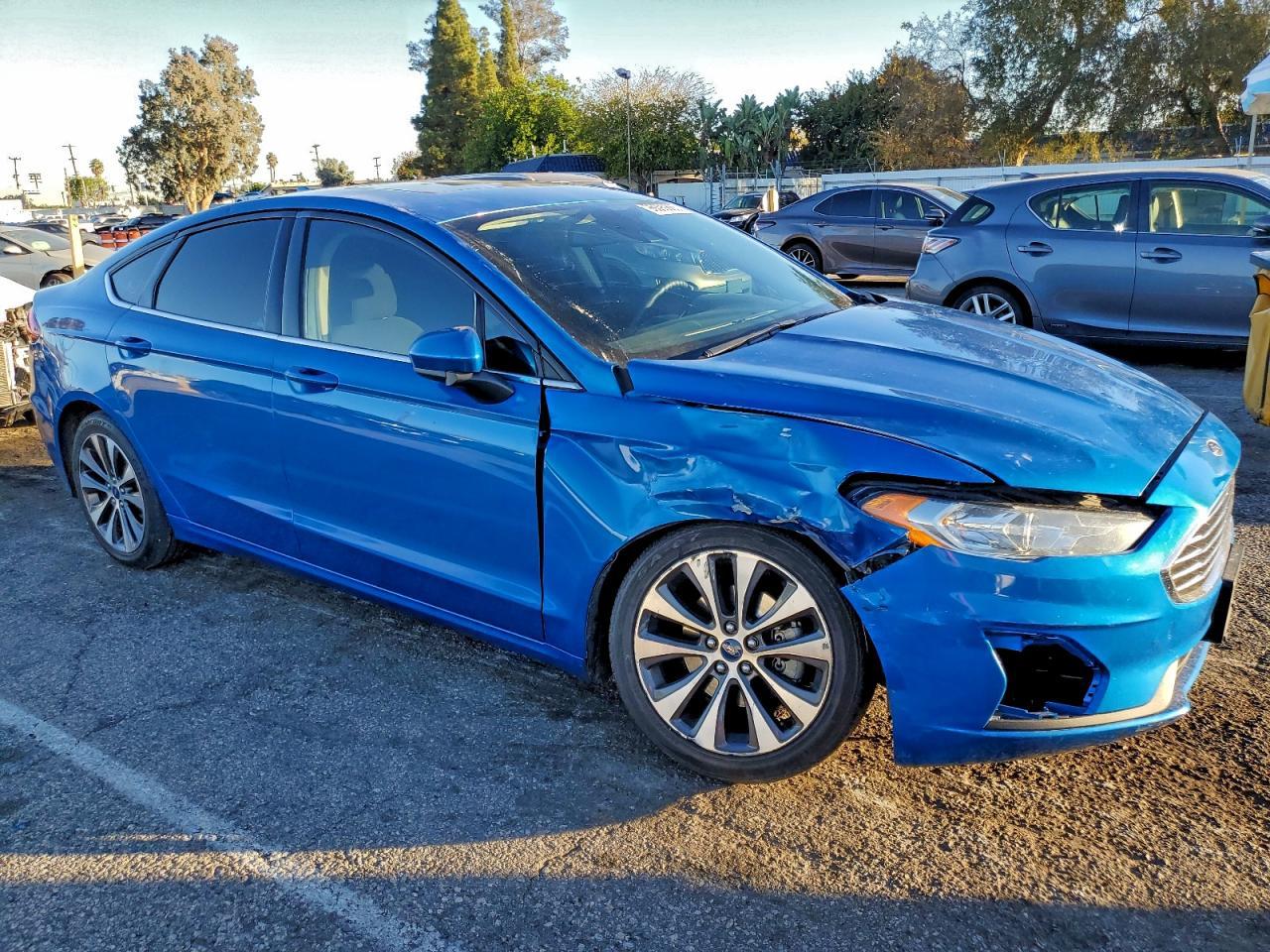 2020 Ford Fusion se