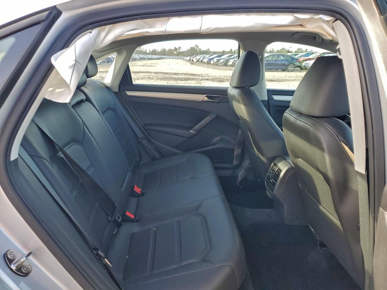 2019 Volkswagen Passat Wolfsburg