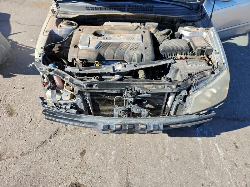 2004 KIA Spectra lx
