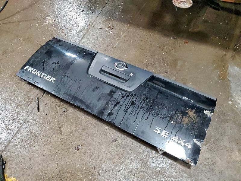 2008 Nissan Frontier Crew cab le