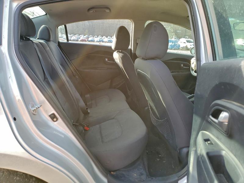 2013 KIA Rio lx