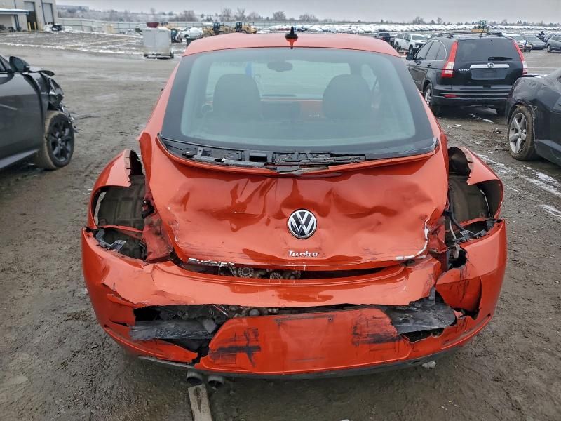 2016 Volkswagen Beetle se