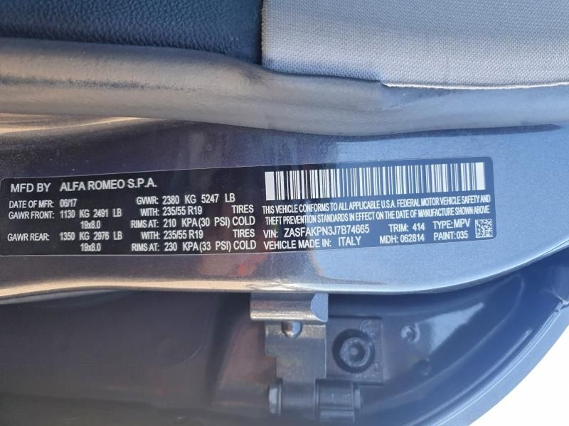 2018 Alfa Romeo Stelvio Sport