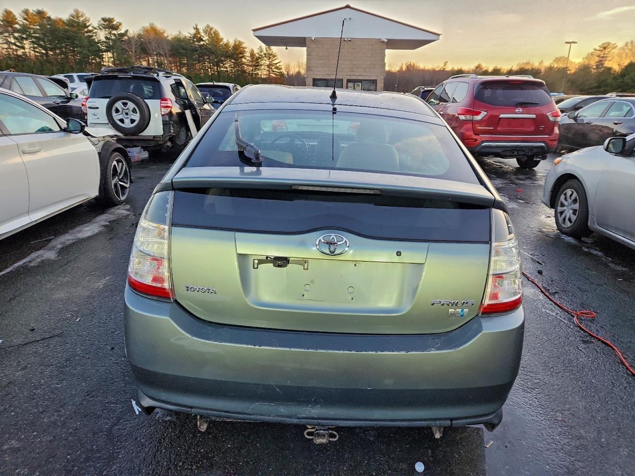 2005 Toyota Prius Base