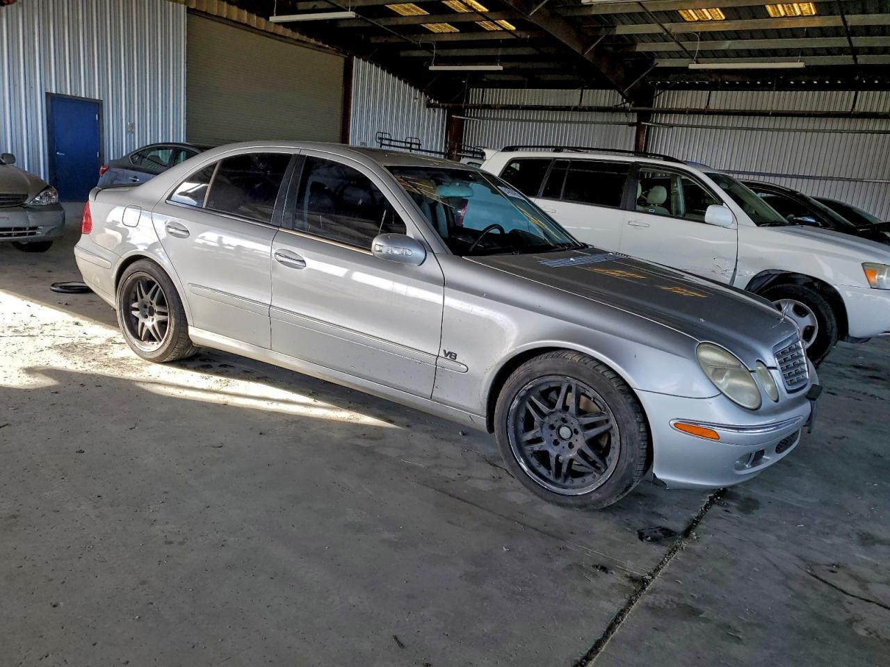 2005 Mercedes-Benz E 500