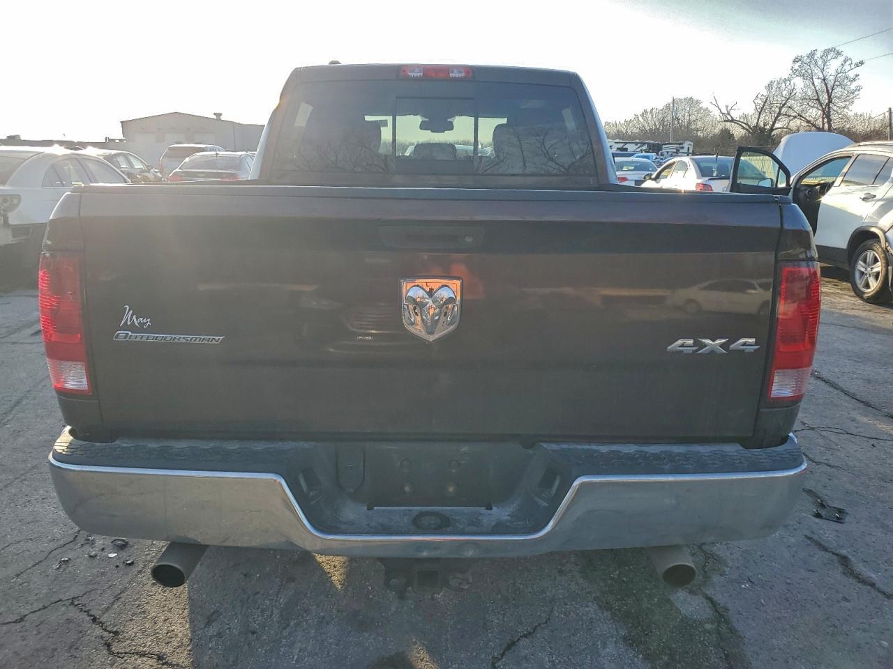 2014 Dodge Ram 1500 slt