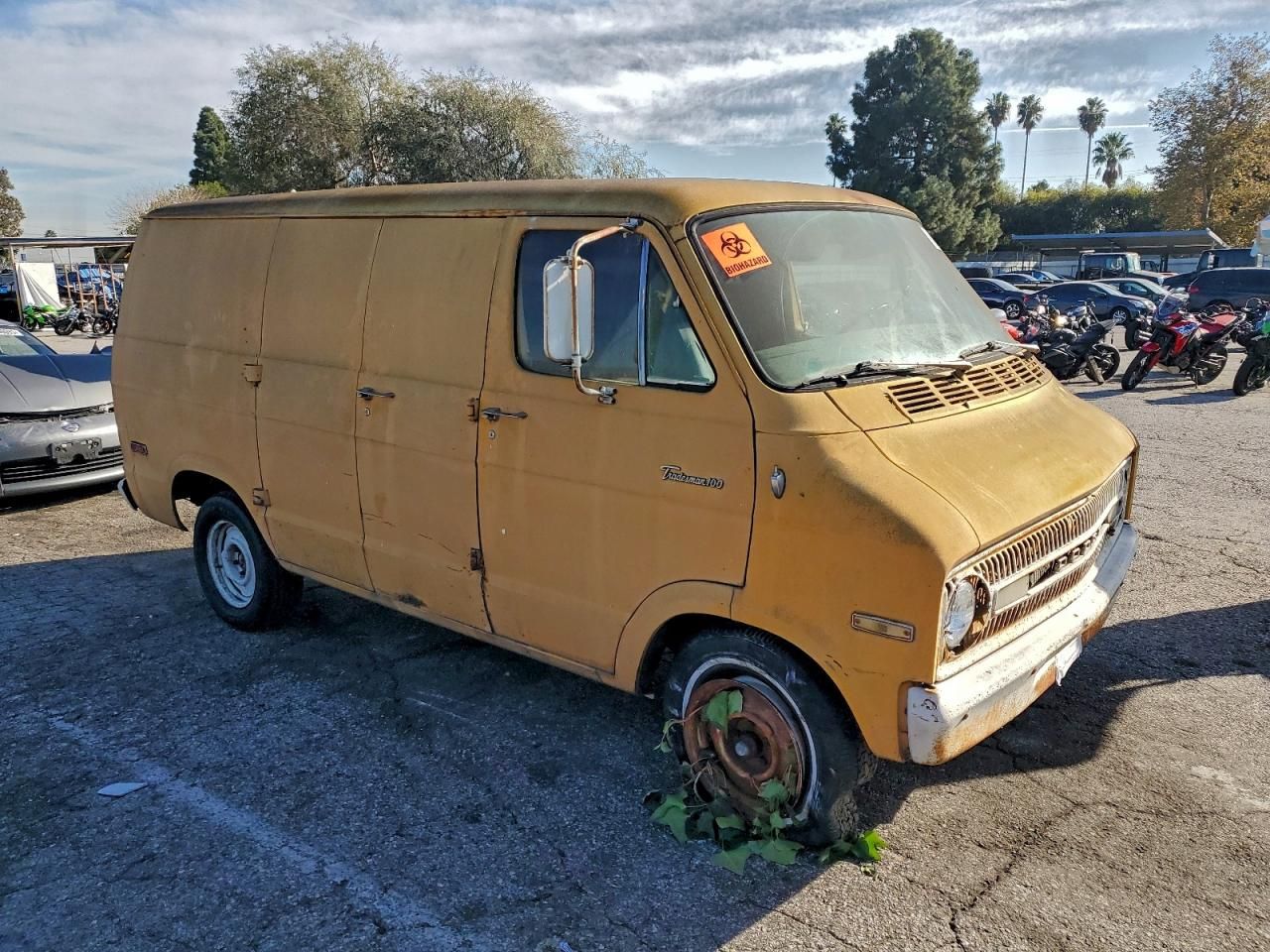 1973 Dodge 1972 Dodge B100 Delivery Van
