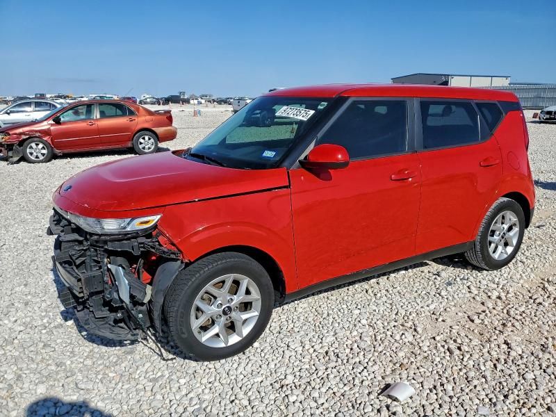 2020 KIA Soul lx