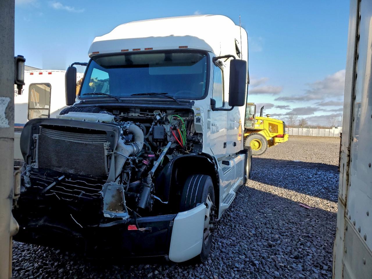 2022 Volvo VN VNL-Semi Truck