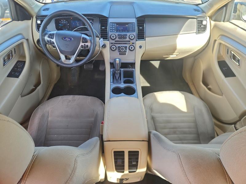 2015 Ford Taurus se