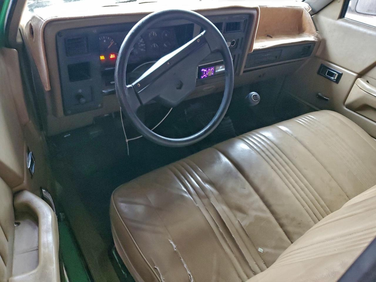 1990 Dodge Dakota