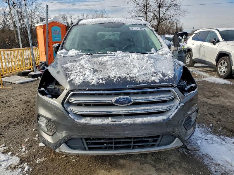 2018 Ford Escape se