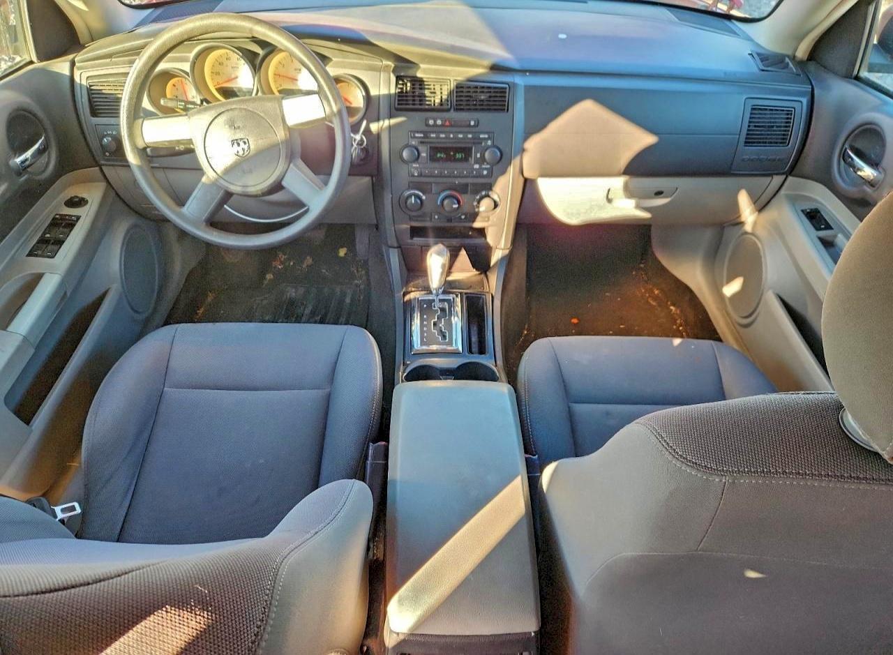 2006 Dodge Magnum se