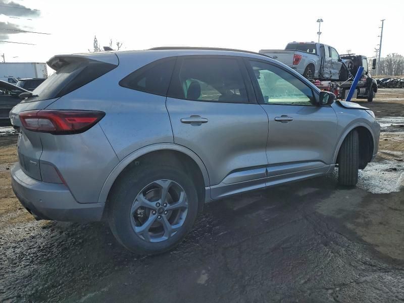 2024 Ford Escape st Line