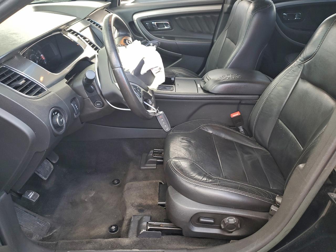 2017 Ford Taurus sel