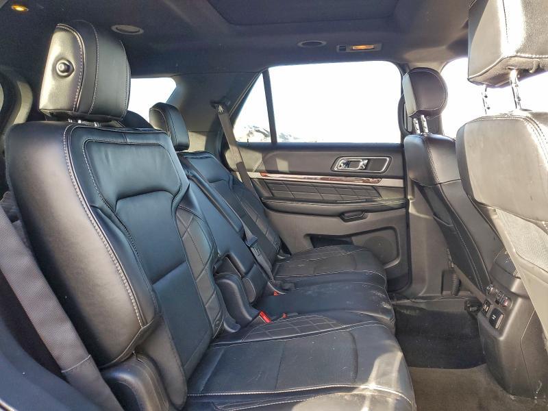 2017 Ford Explorer Platinum