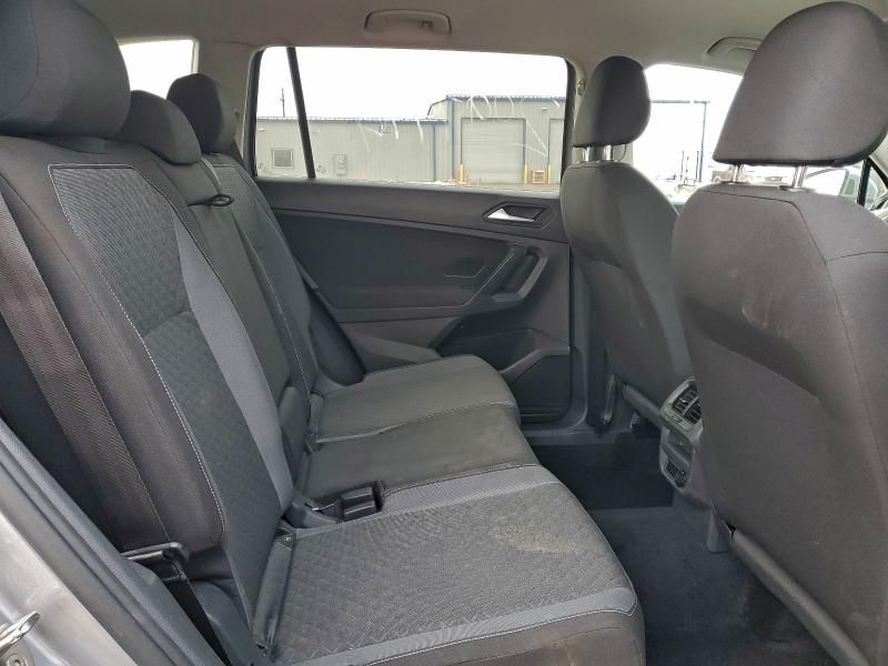 2021 Volkswagen Tiguan s