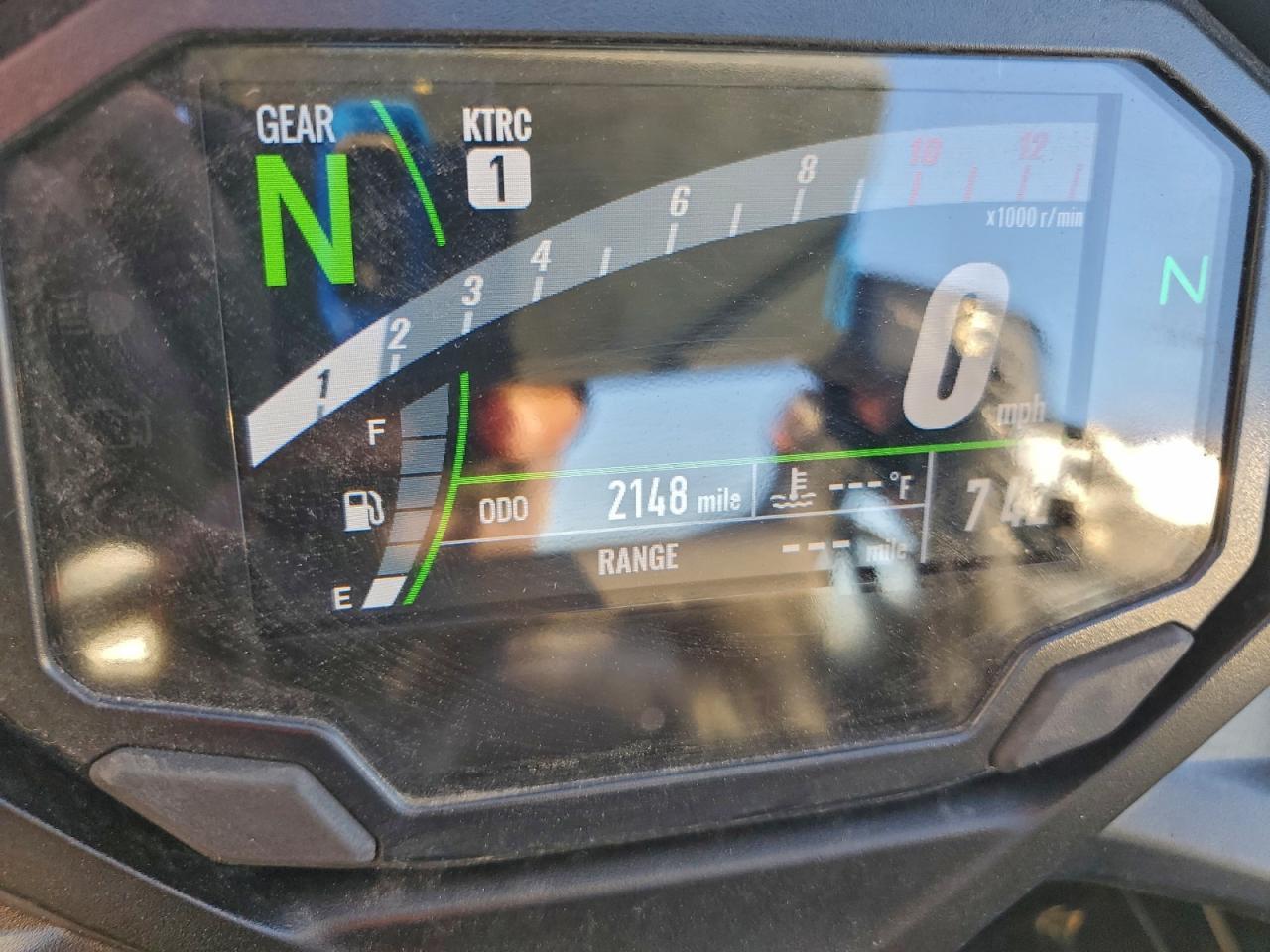 2025 Kawasaki EX650 R