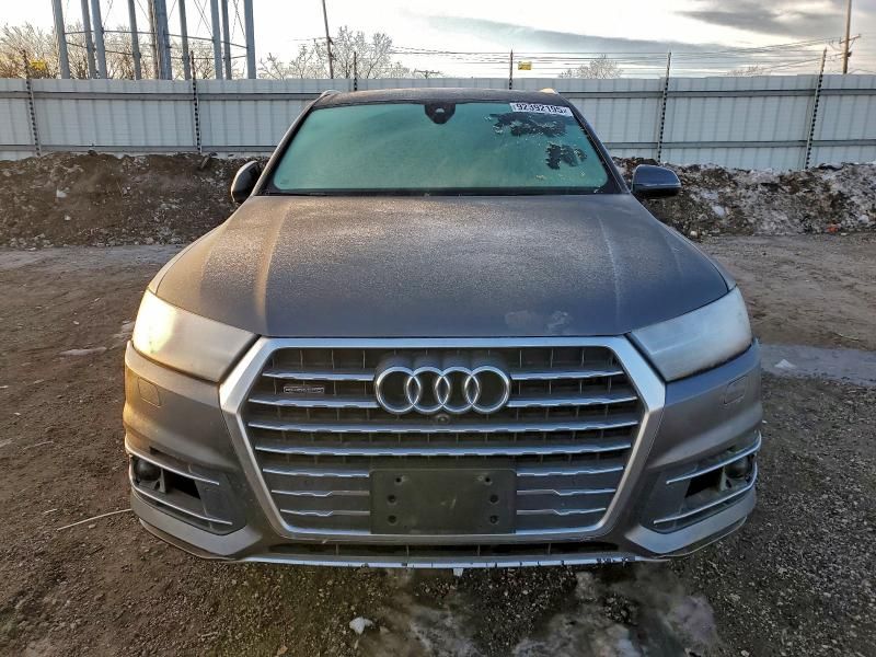 2019 Audi Q7 Prestige