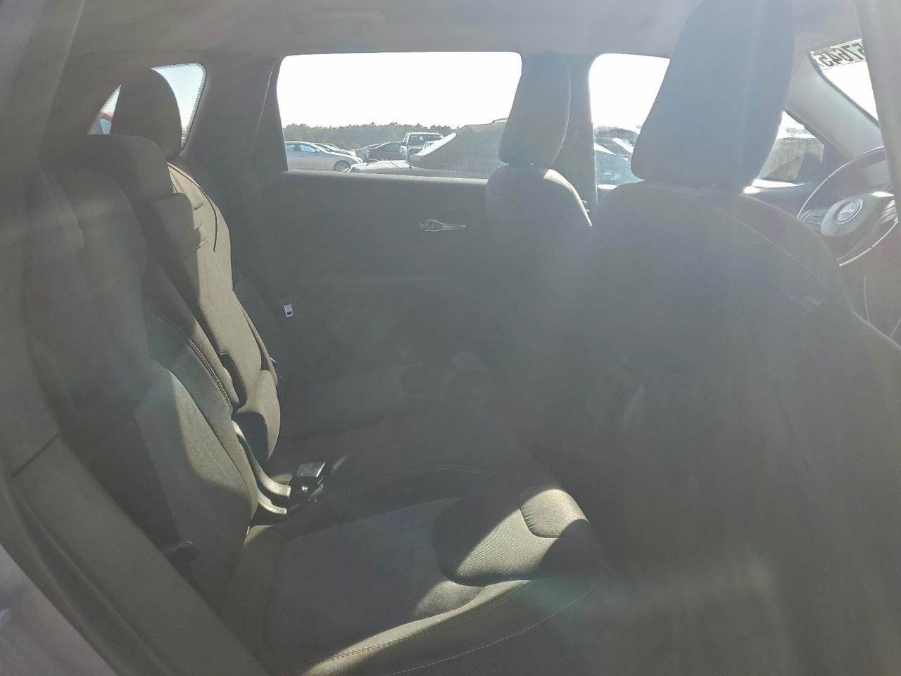 2015 Jeep Cherokee Sport