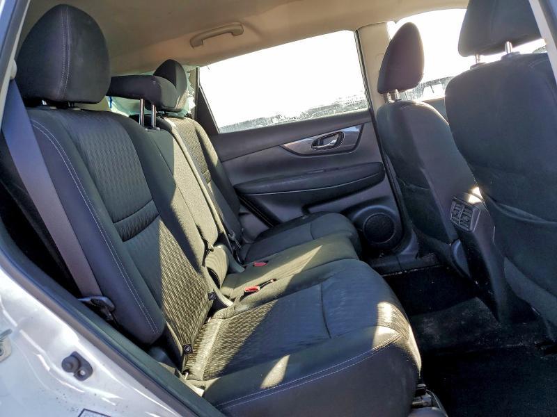 2019 Niss Rogue sv