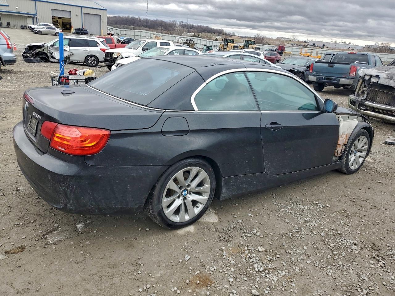 2011 BMW 28I