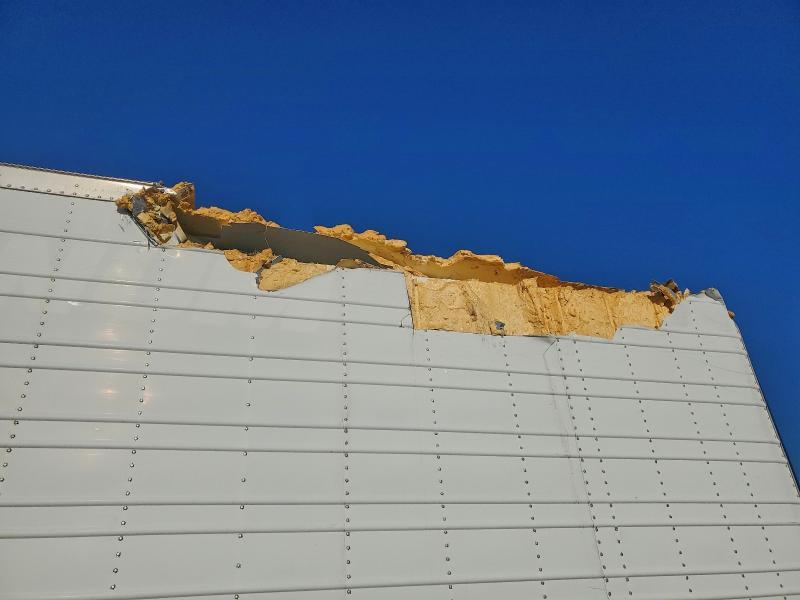 2014 Utility VS2RA-Refrigerated Beverage Trailer