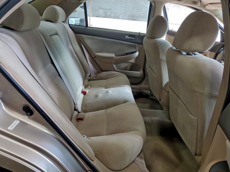 2004 Honda Accord lx