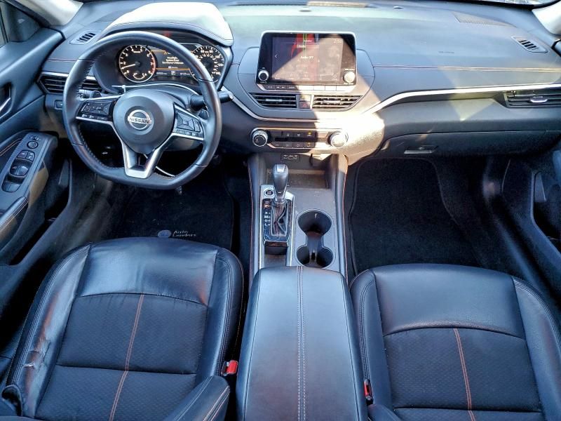2020 Nissan Altima sr
