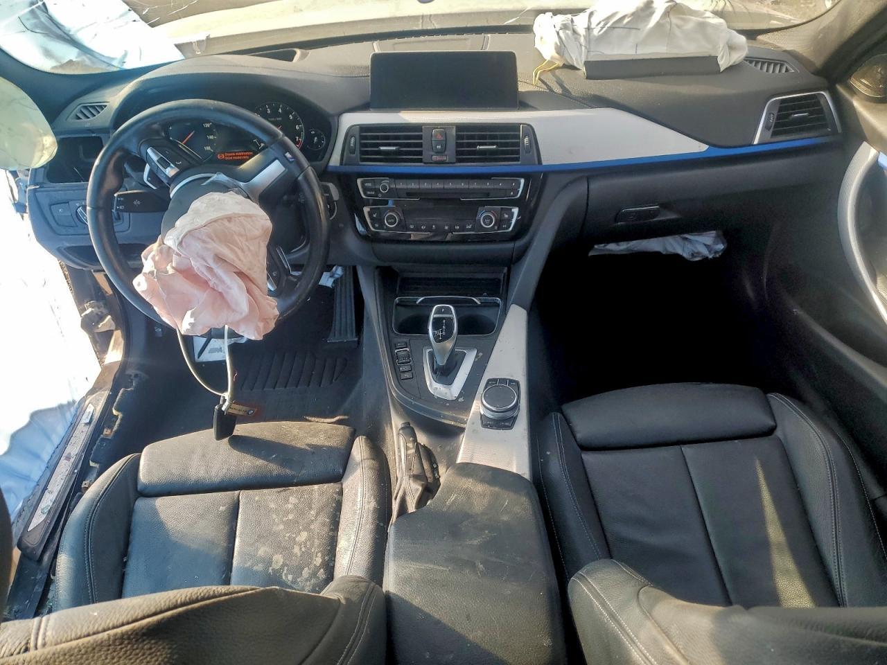 2018 BMW 330 xi