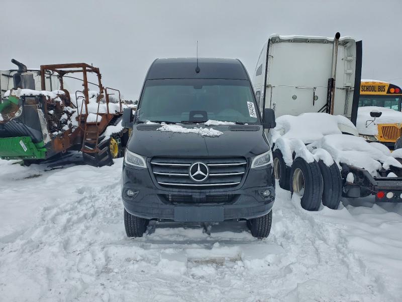 2025 Mercedes-Benz Sprinter 2500 Delivery Van