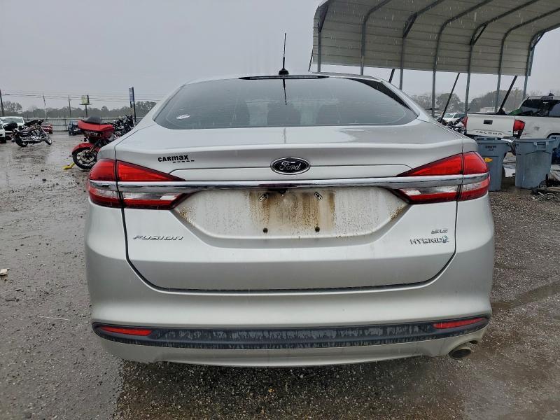 2018 Ford Fusion se Hybrid