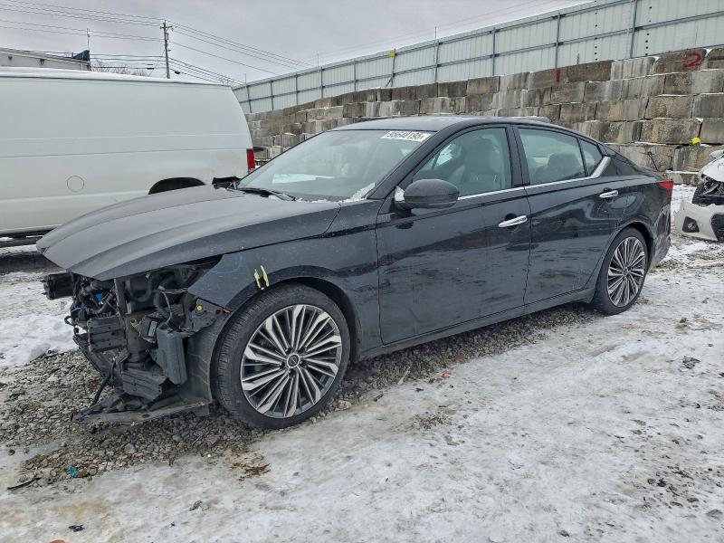 2024 Niss Altima 2.5 sl