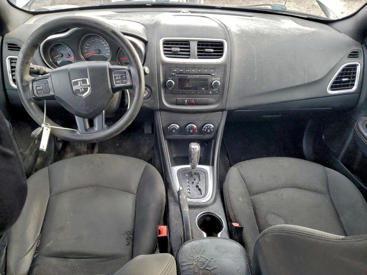 2012 Dodge Avenger se