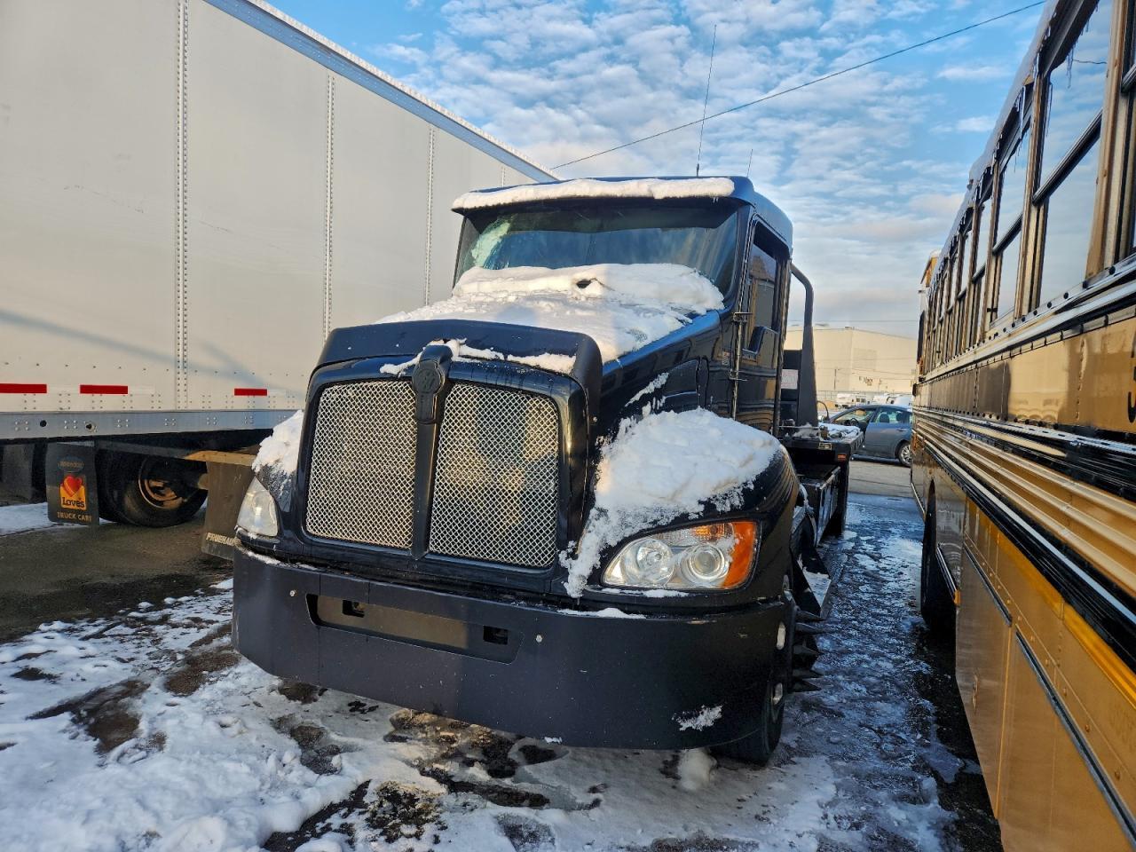 2020 Kenworth Construction T270