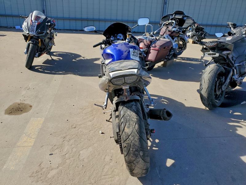 2004 Yamaha YZFR6 L