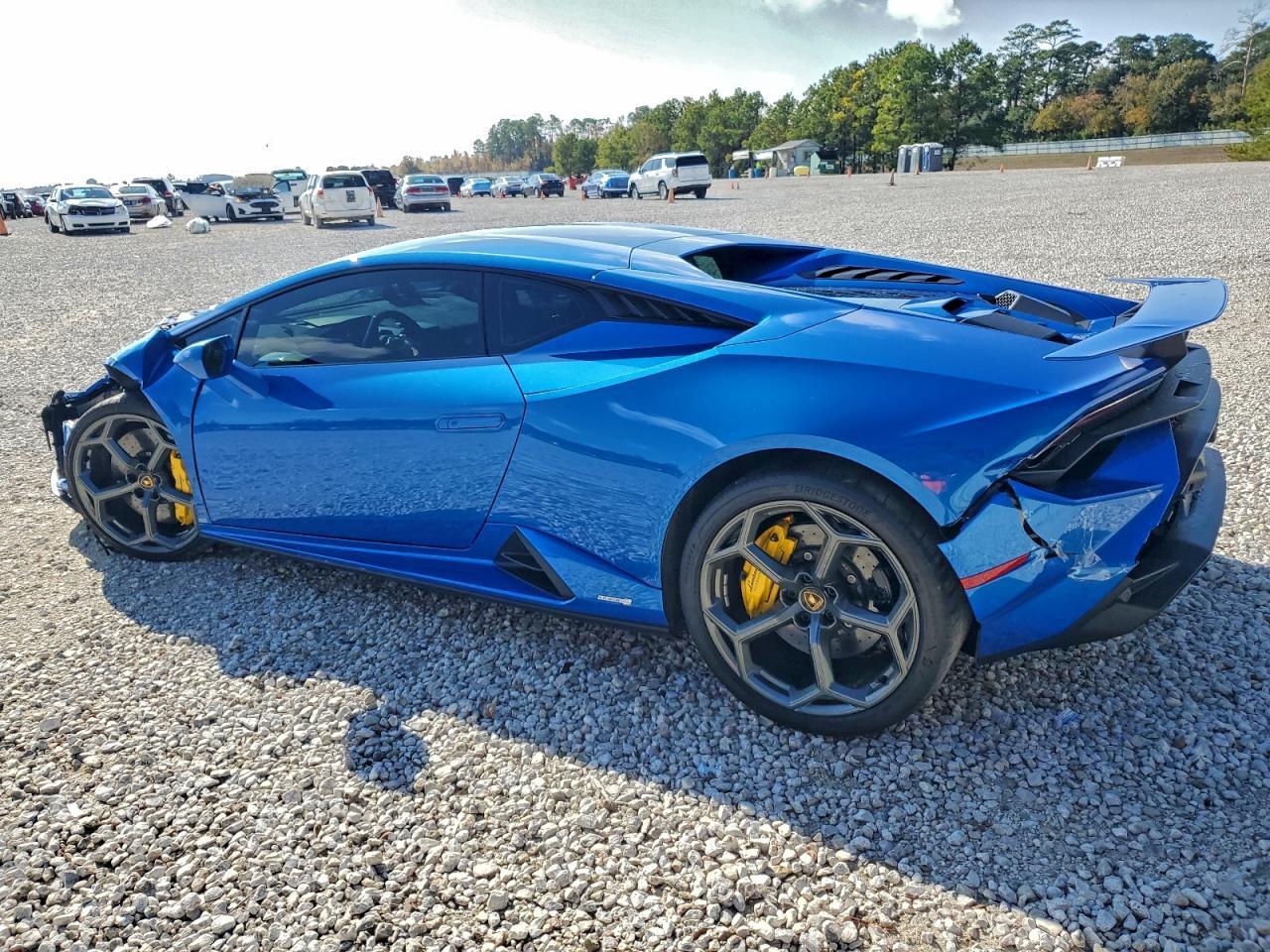 2023 Lamborghini Huracan Tecnica