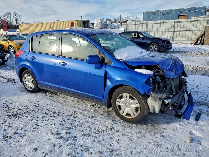 2010 Nissan Versa s
