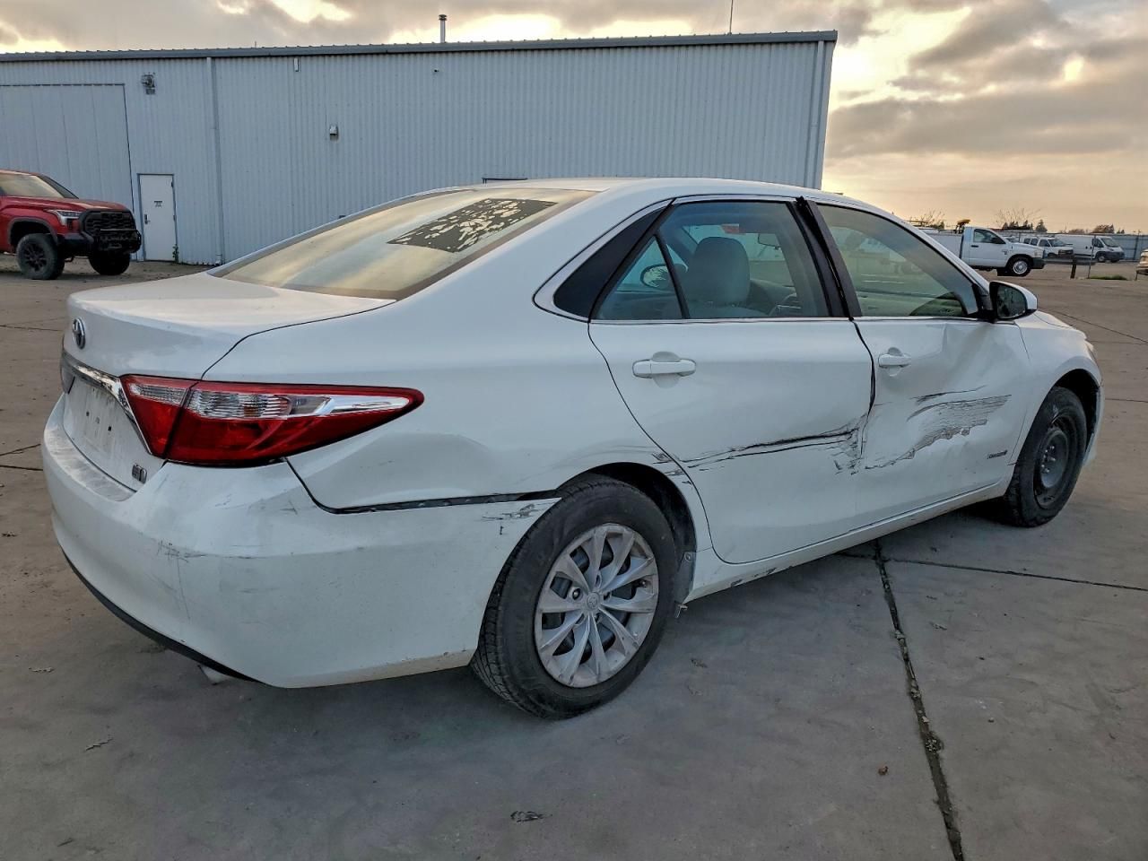 2017 Toyota Camry Hybrid