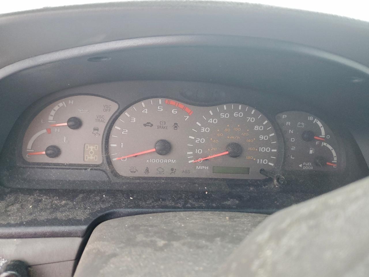 2001 Toyota Sequoia SR5